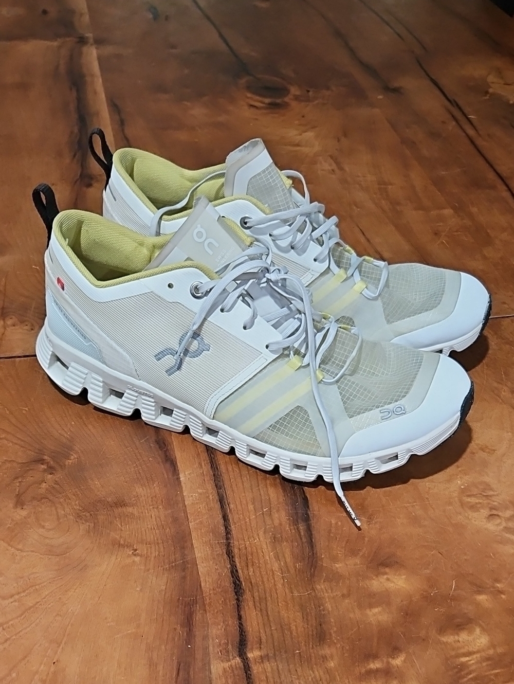 On Running Cloud X Shift Running  Shoes in White and Yellow Translucent. Sz 10